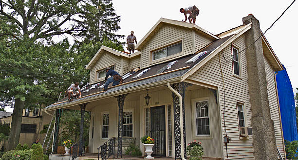 Best Roofing Contractors for Homes  in Shawnee Hills, OH